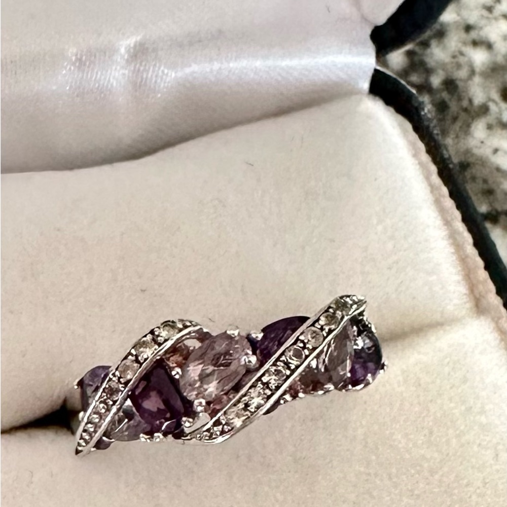 Amethyst Ring With Different Colored Amethyst And… - image 3